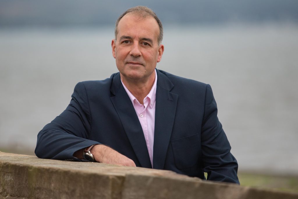 Phil Worms CEO