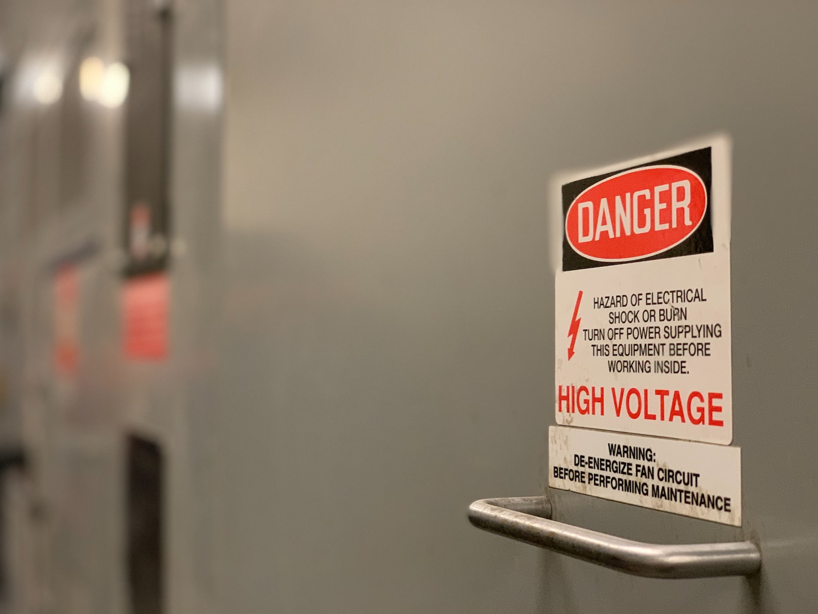 danger high voltage signage