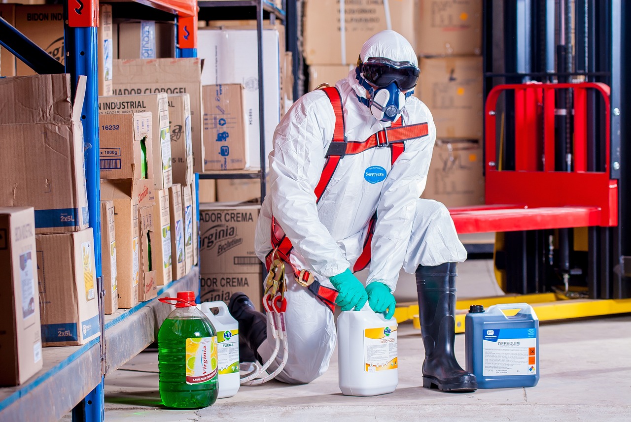 chemical 1636375 1280 1