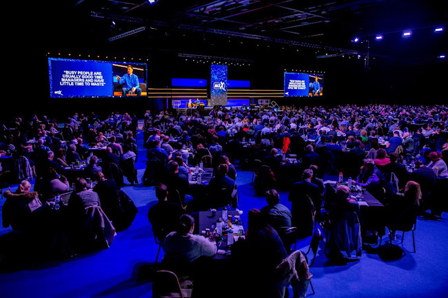 Gary Vaynerchuk Joins the BizX 2025 Speaker Roster: Essential for Business Owners