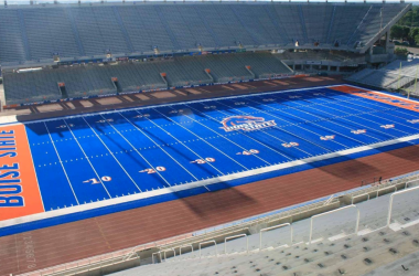 NFL Pro Bowler Charles Leno Supports Boise State Football